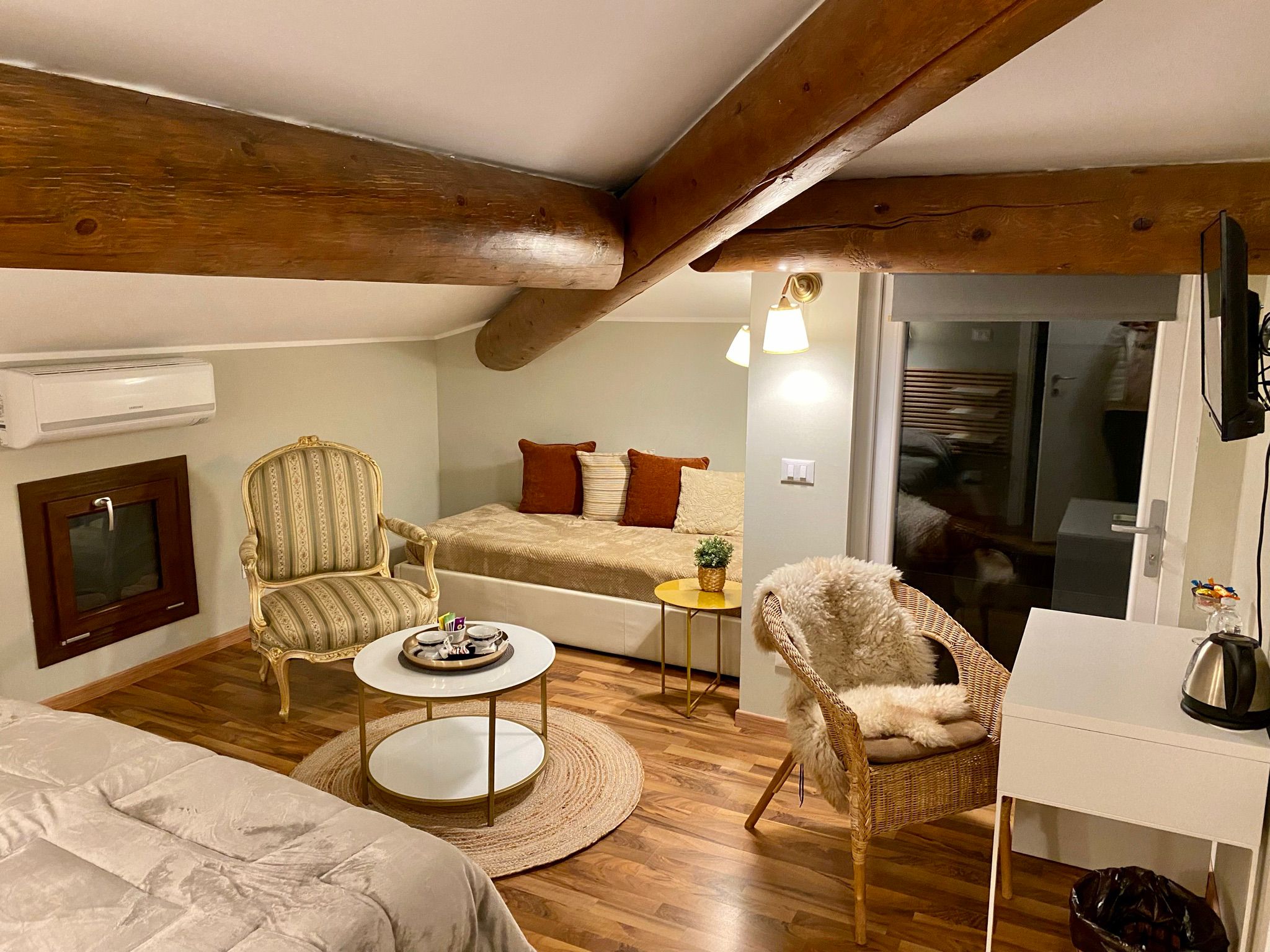 Room 6