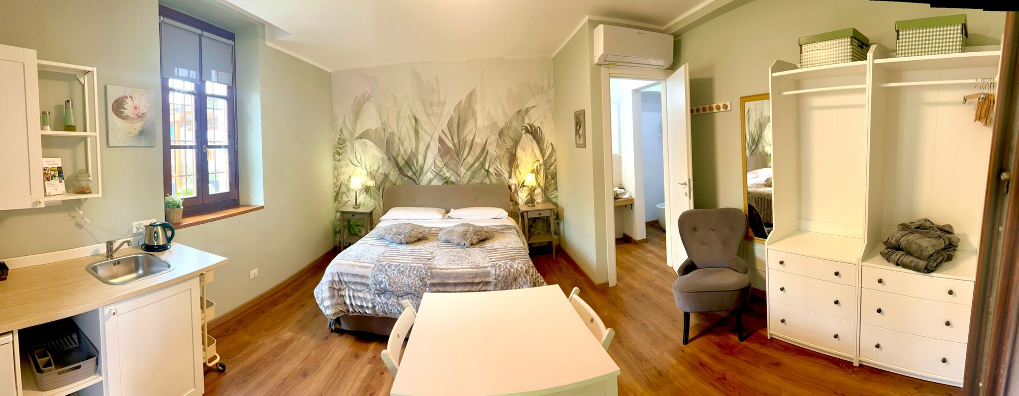 Room 4